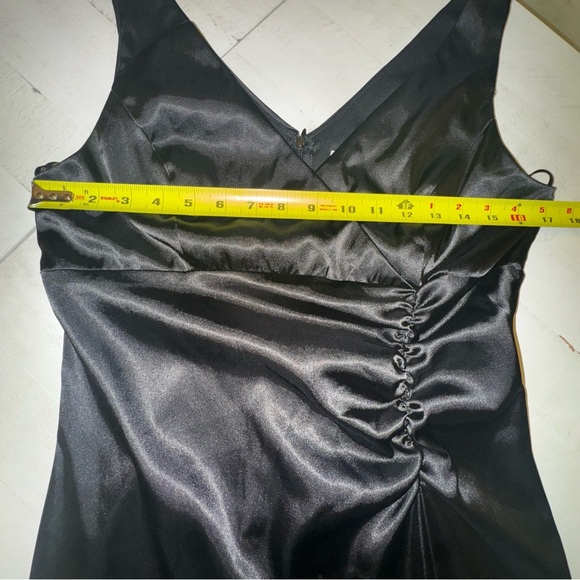 Betsy & Adam Black Midi Dress - Picture 4 of 5